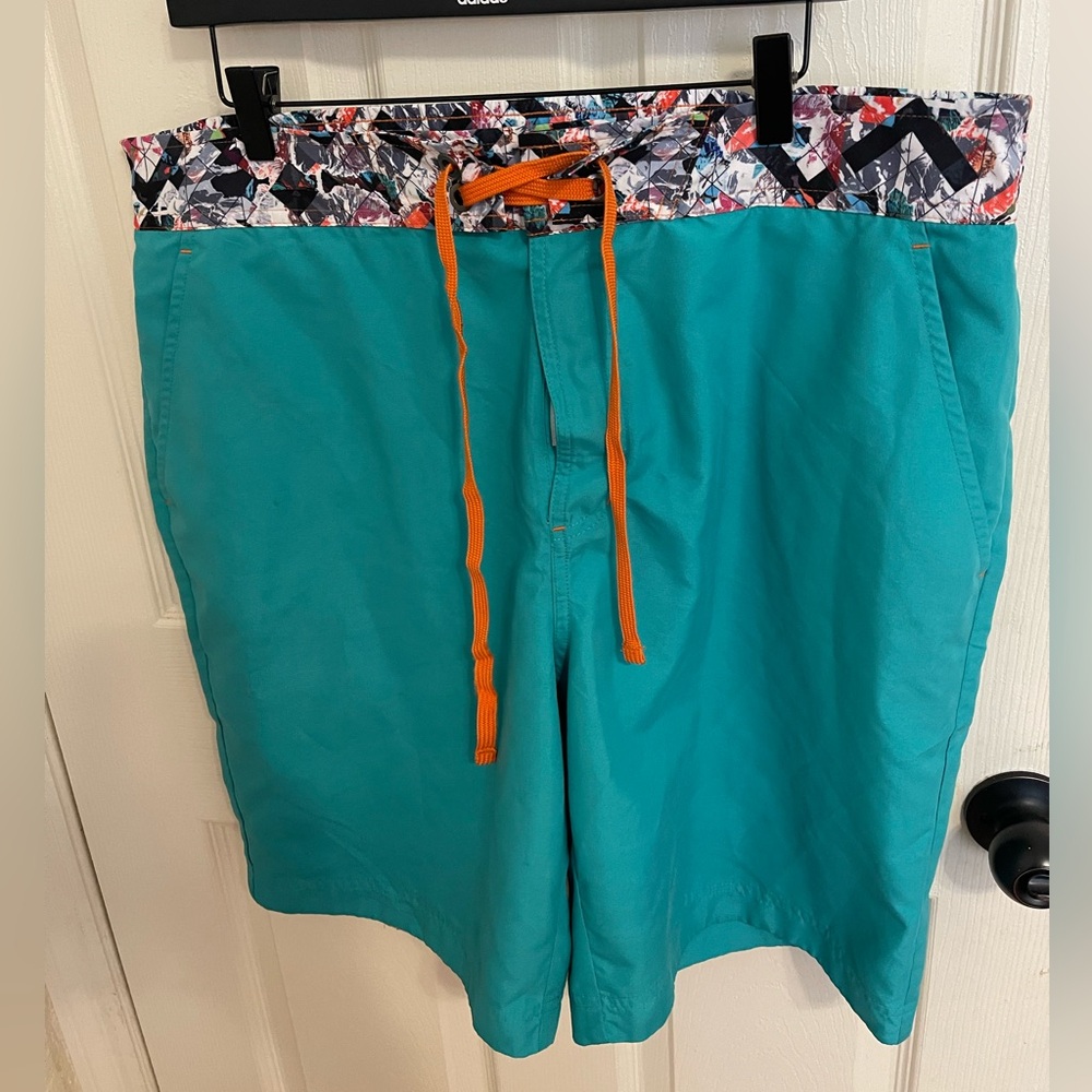 Beautiful Robert Graham bathing suit/trunk in EUC size 38